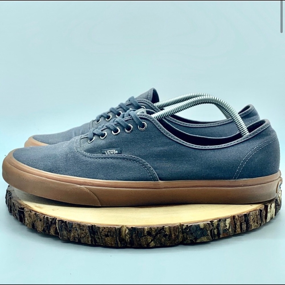 Men’s Vans New Era size 12